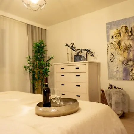 Apartment Zentral Nord 3 *